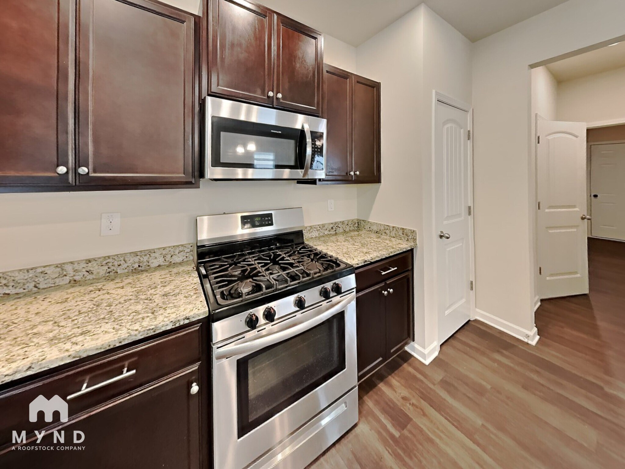 Building Photo - 5057 Rapahoe Trail