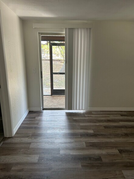 Building Photo - 6122 Arthur Ave