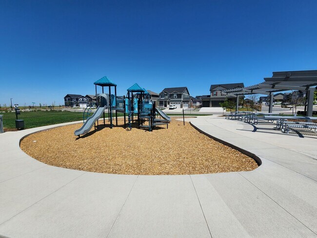 Building Photo - Stunning New Build In Wide Open Bennett!