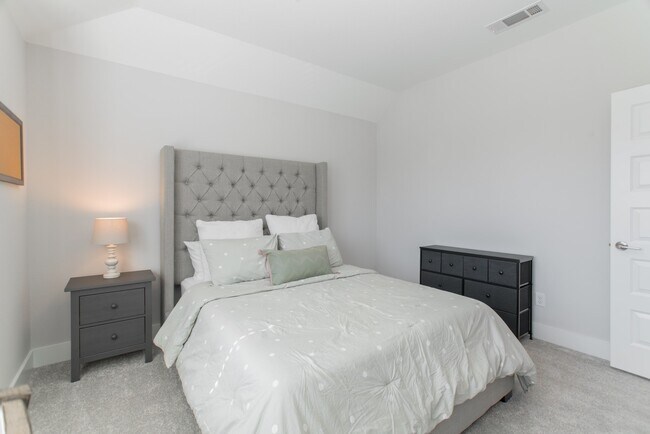 Building Photo - 8030 Allston Vlg Trl
