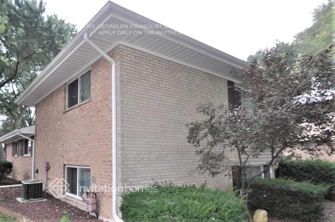 Building Photo - 4331 Scott St