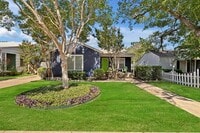 Building Photo - 2716 Wayside Ave