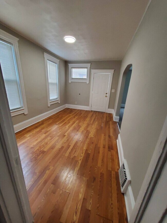 Building Photo - A Place You’ll Love to Call Home – Gorgeous 3-Bedroom Property!