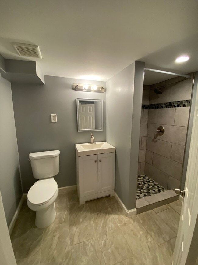 Building Photo - Charming Ranch-Style Home with Finished Ba...