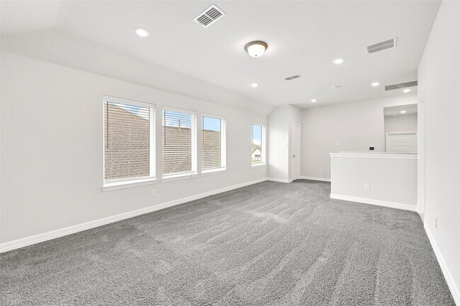 Building Photo - 9319 Galloway Wds Trl