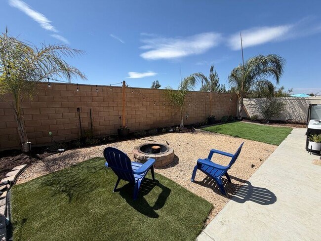 Building Photo - 36315 Basalt Ln