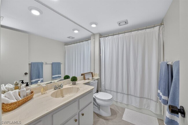 Building Photo - 3300 Binnacle Dr