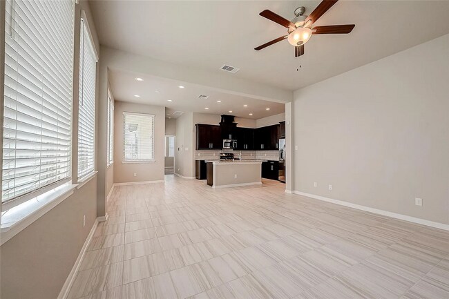 Building Photo - Beautiful Move-In Ready Home in Missouri City