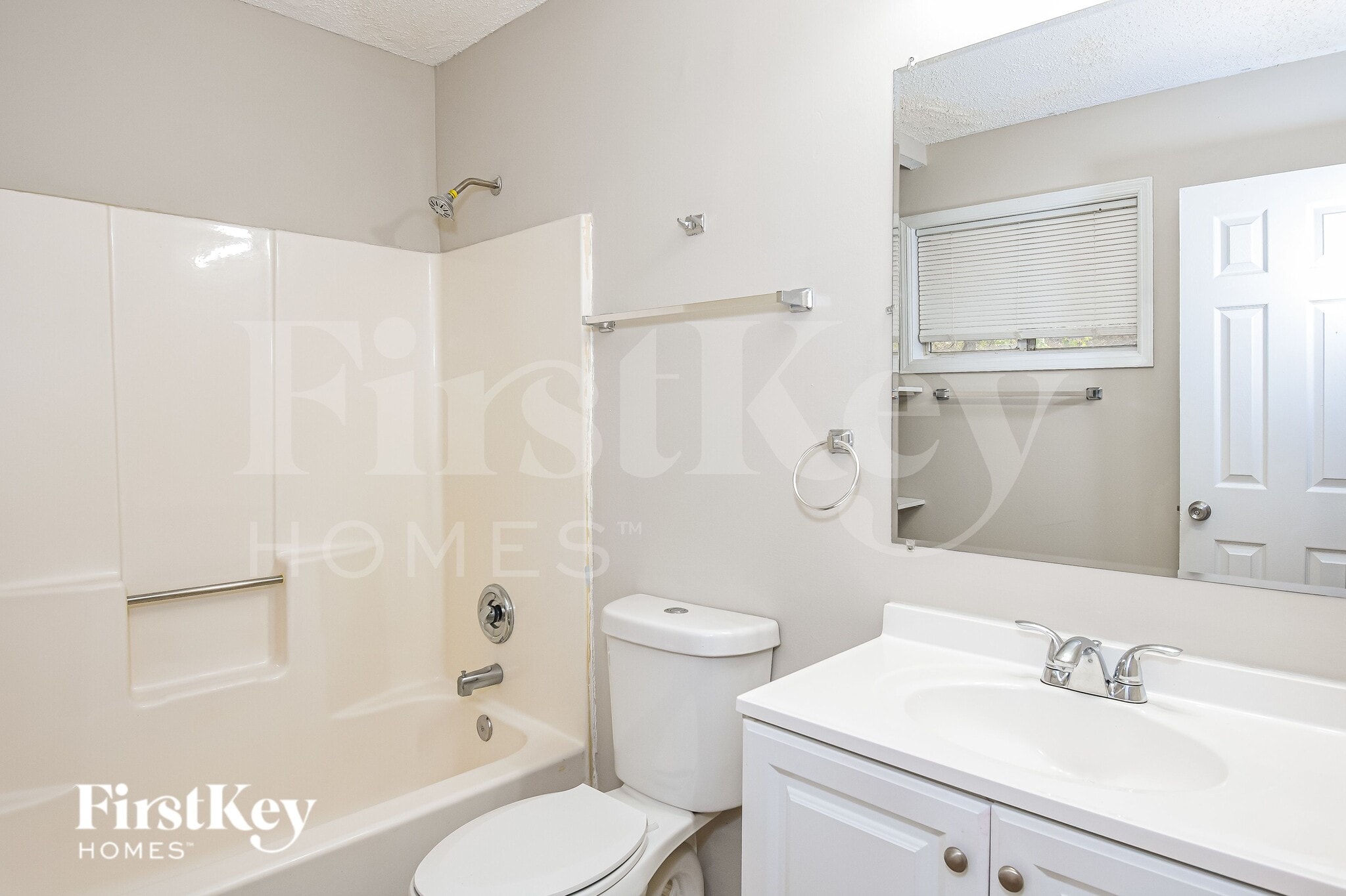 Building Photo - 660 Cranberry Trail