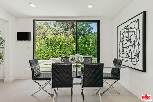 Building Photo - 17045 Otsego St