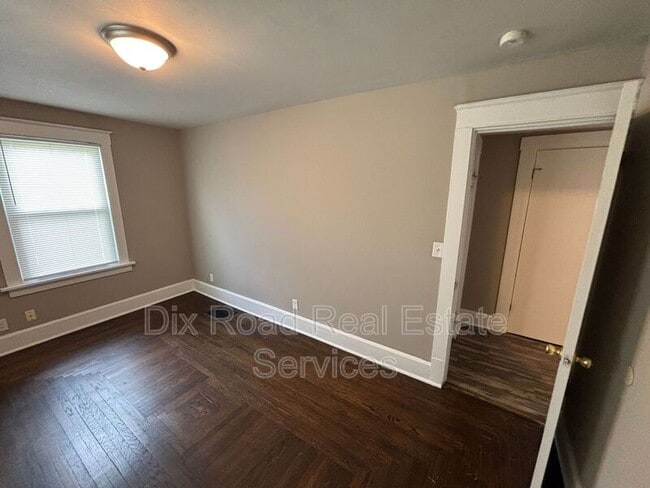 Building Photo - 333 Arlington Ave