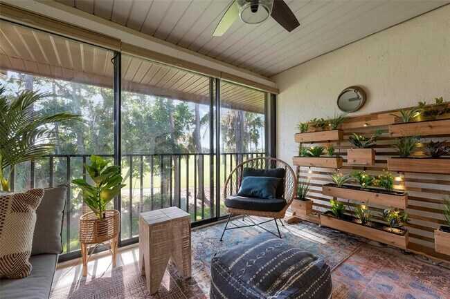 Building Photo - 5797 Avista Dr