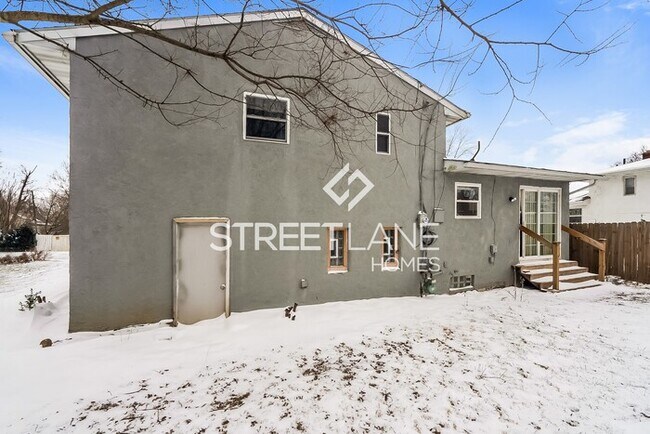 Building Photo - Charming 3 Bedroom in Columbus!
