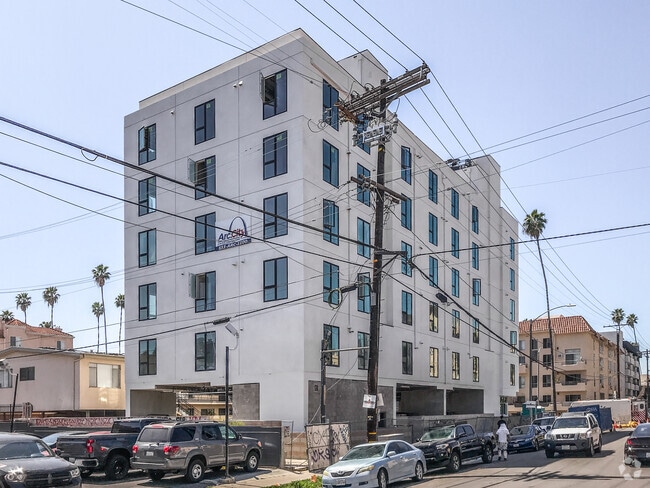Primary Photo - 4170 W 5th St