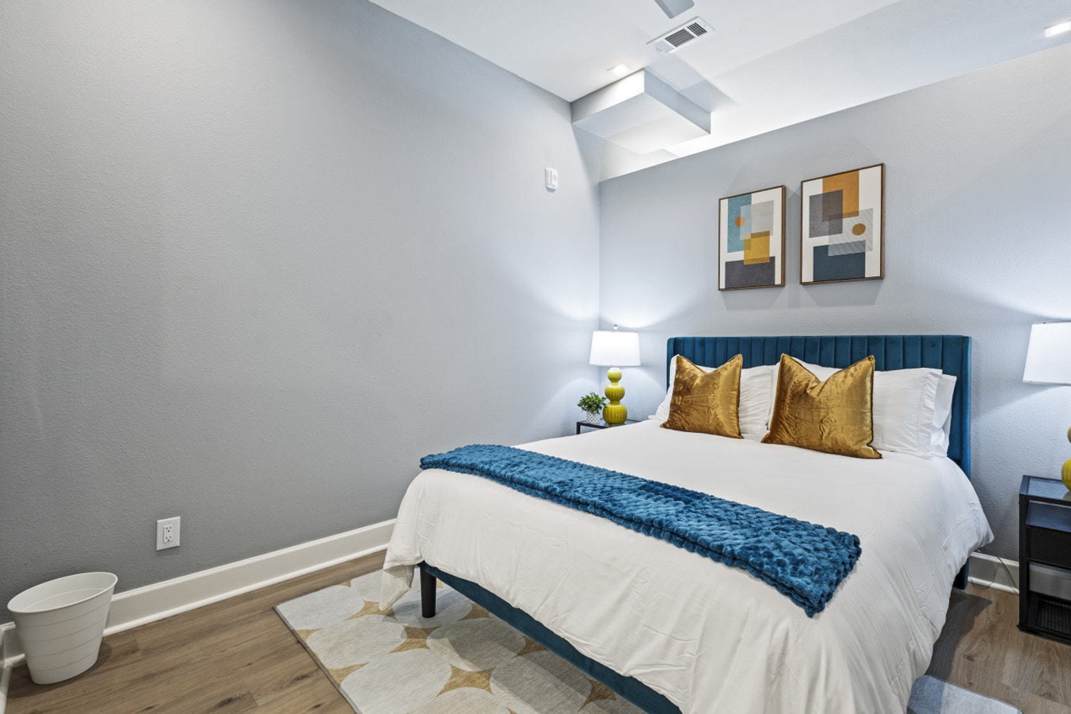 Building Photo - 1812 Hickory St