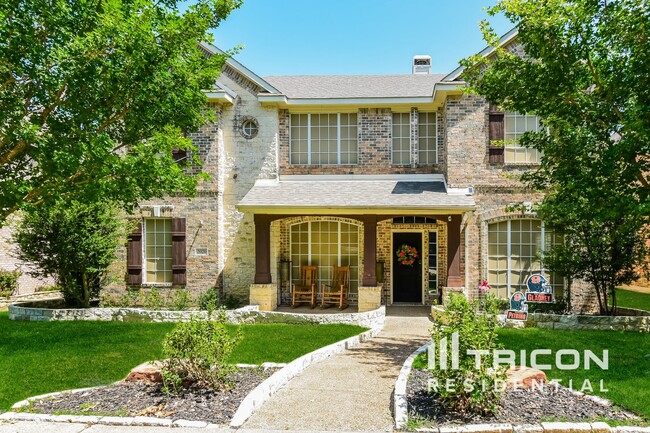 Primary Photo - 2020 Hillcroft Dr