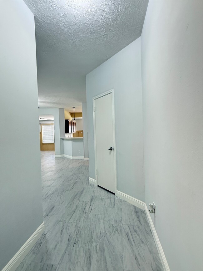 Building Photo - 14419 Golden Cypress Ln
