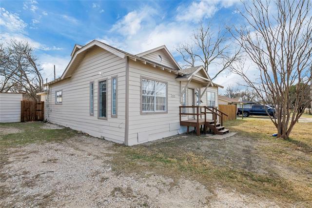 Building Photo - 1322 N Powell Pkwy