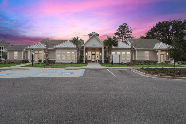 Building Photo - Broad River Village