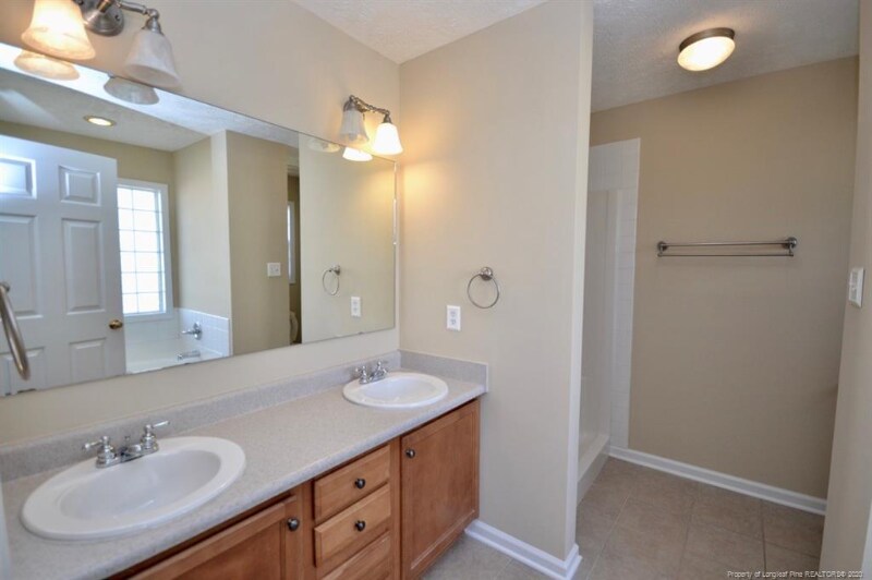 Building Photo - 361 Americana Dr