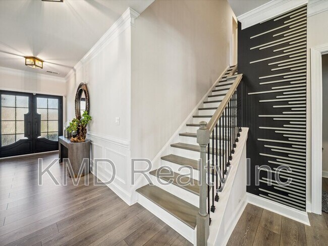 Building Photo - 6112 Willow Pin Ln