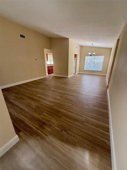 Building Photo - 11561 SW 51st St