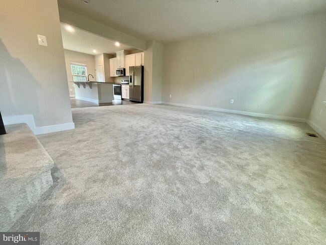 Building Photo - 9576 Fern Hollow Way