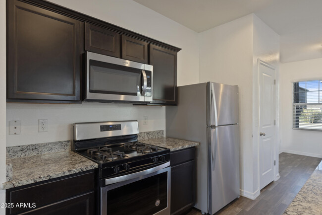 Building Photo - 20249 W Woodlands Ave