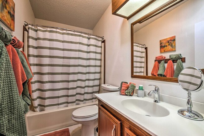 Building Photo - 1614 Kiley Ct