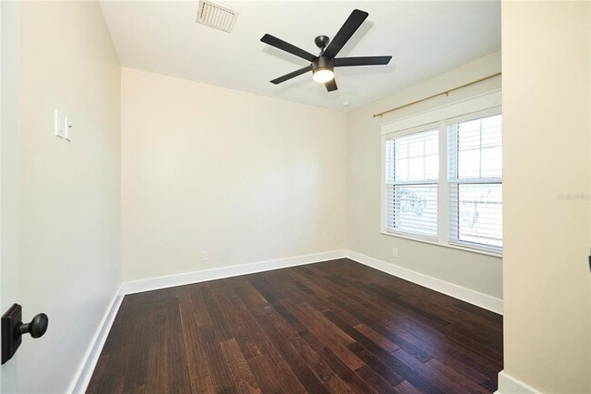 Building Photo - 6008 N Highland Ave