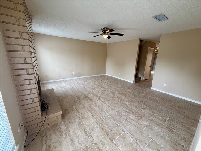 Building Photo - 5429 10th St