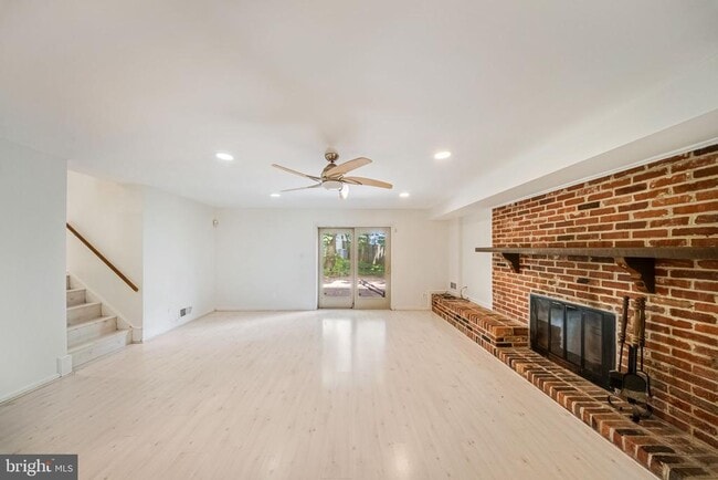 Building Photo - 6715 Tildenwood Ln