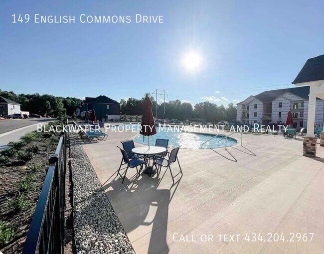 Building Photo - 149 English Commons Dr