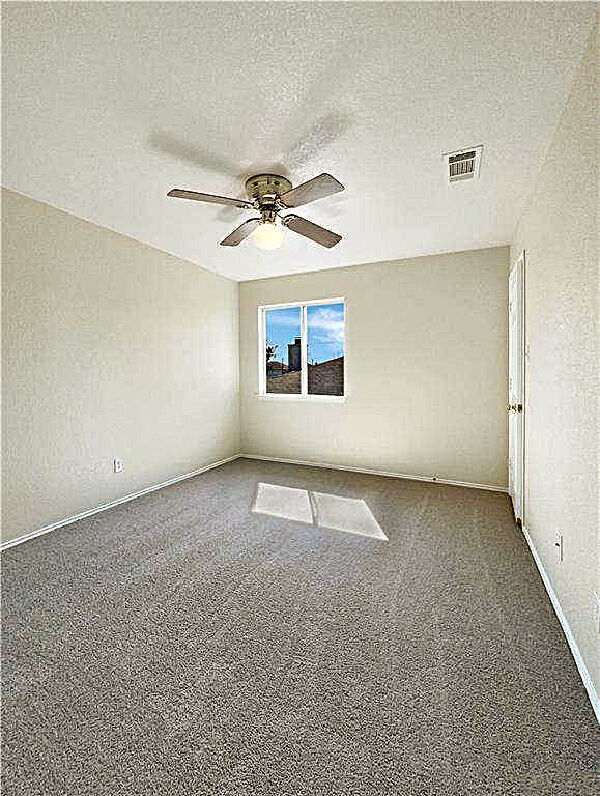 Building Photo - 5606 Montrose Dr