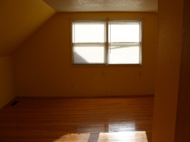 Building Photo - 240 S Fair Ave