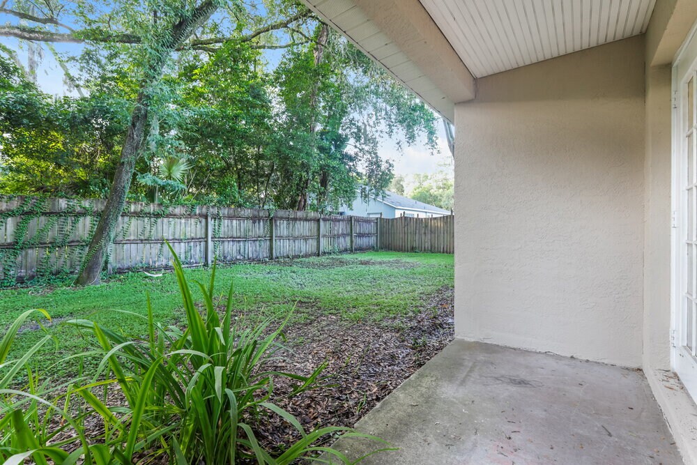 Building Photo - 8524 Queen Brooks Ct
