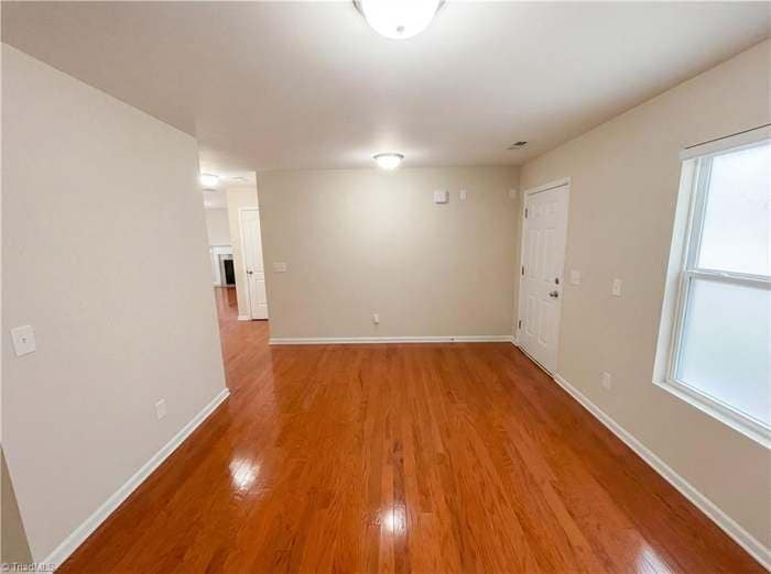 Building Photo - 2518 Macleod St