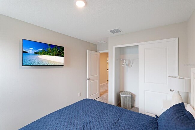 Building Photo - 17063 Coral Key Dr