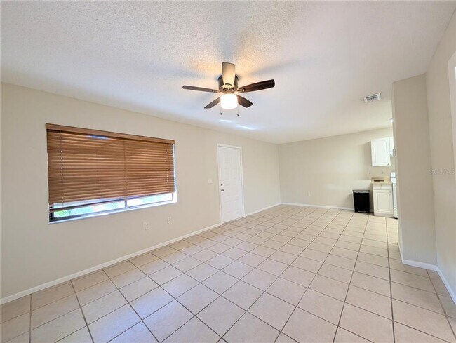 Building Photo - 1122 68th Ave Dr W