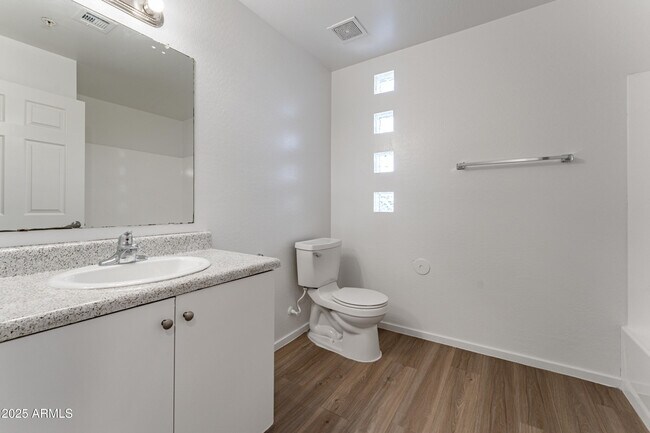 Building Photo - 3065 N 67th Ave