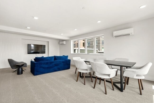 Building Photo - 50 Hichborn St