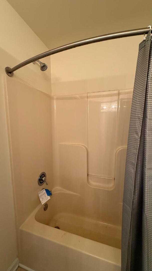 Building Photo - 12 Council Ct