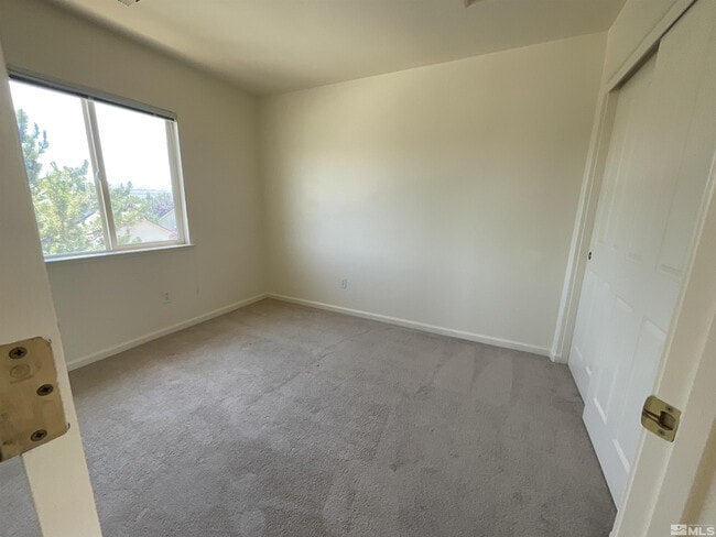 Building Photo - 5707 Rainier Peak Dr