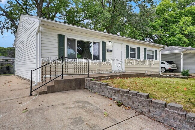 Building Photo - 6717 Lightwood Dr