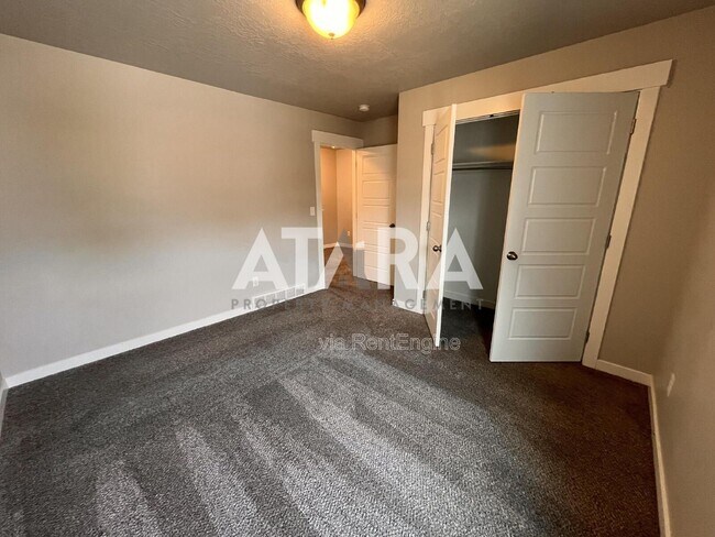 Building Photo - 5011 N Marble Fox Way