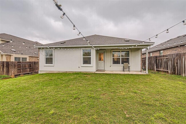 Building Photo - 1206 Chad Dr