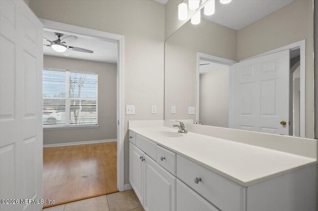 Building Photo - 8539 Gate Pkwy W