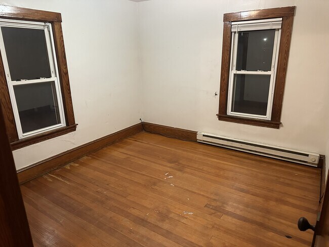 Building Photo - 32 Highland Ave