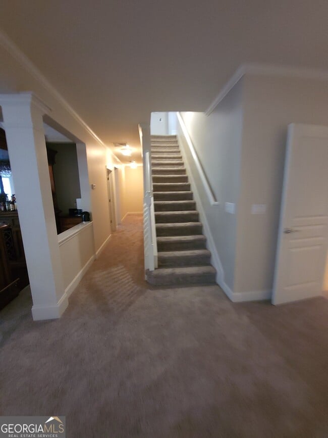 Building Photo - 6411 Hickory Springs Cir