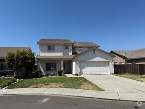 Building Photo - 4-bedroom two story home in Sylvan School ...